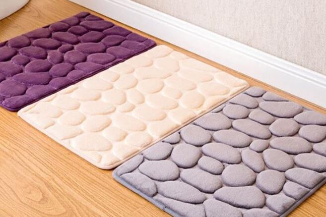 Simple cobblestone door mat (1)