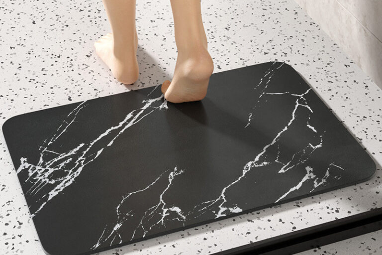 PU Leather Absorbent Fast-Dry Bathroom Mat Oil-Resistant Diatomaceous Kitchen Rug (2) PU Leather Absorbent Fast-Dry Oil-Resistant Diatomaceous Bathroom Mat