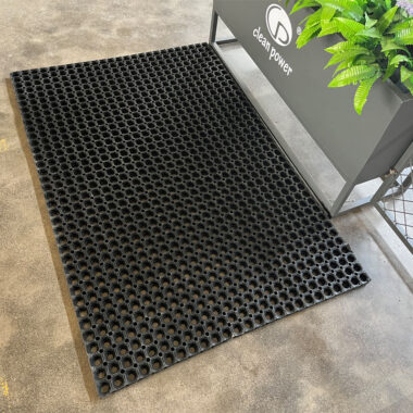 drainage rubber mat for industrial use