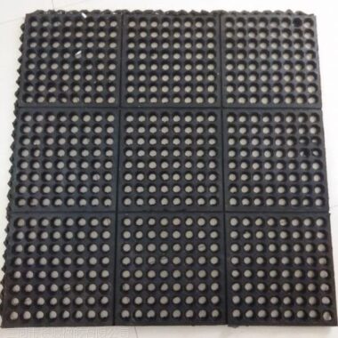 porous rubber anti-fatigue floor mat